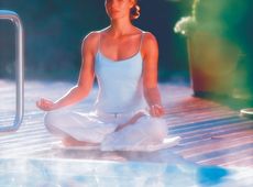 YOGA AM BERG-GIPFEL