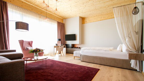 Penthouse-Suite Traubennestl 1/7 - PFALZBLICK WALD SPA RESORT