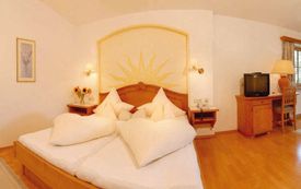 Schweitzer - Wohnschlafzimmer