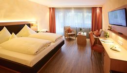 Doppelzimmer KAT 2  Balkon-Talseite