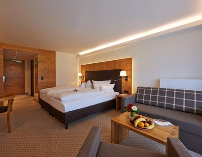 Schüle's Gesundheitsresort & Spa: Erdbeere mit Südbalkon und Panoramablick (43 m)