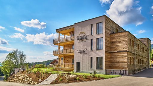 Das Holzhotel Riedlberg im Bayerischen Wald