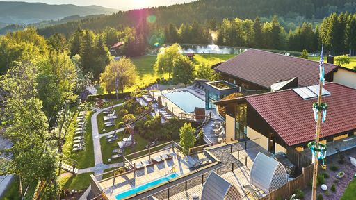 Wellnessgarten des Wellnesshotel Riedlberg im Bayerischen Wald